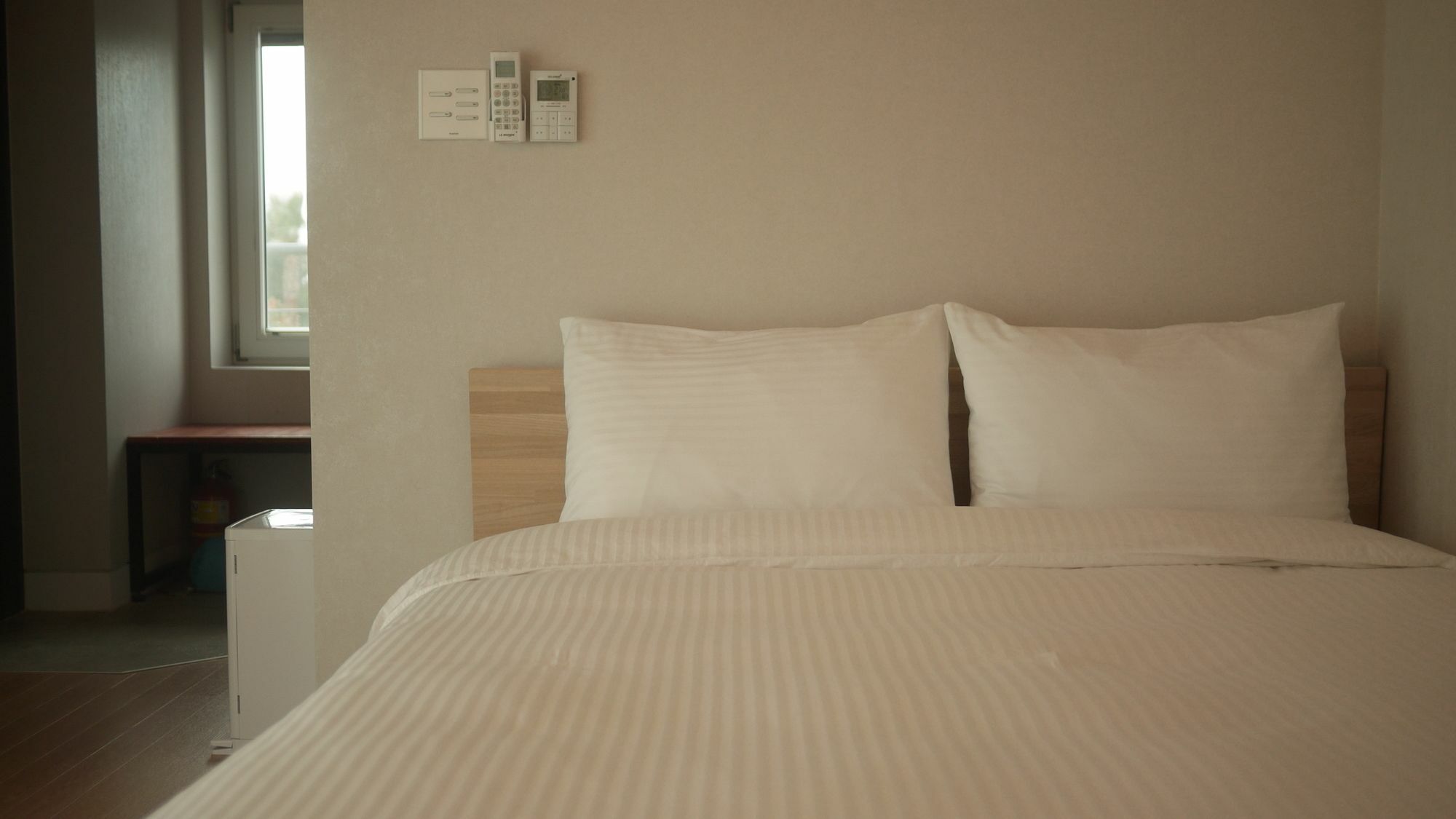 Hotel Eridu Cafe N Beds Seogwipo Esterno foto